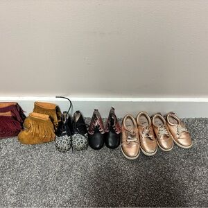 Monkey Feet Brown and Red Moccasins Comfortable Shoes